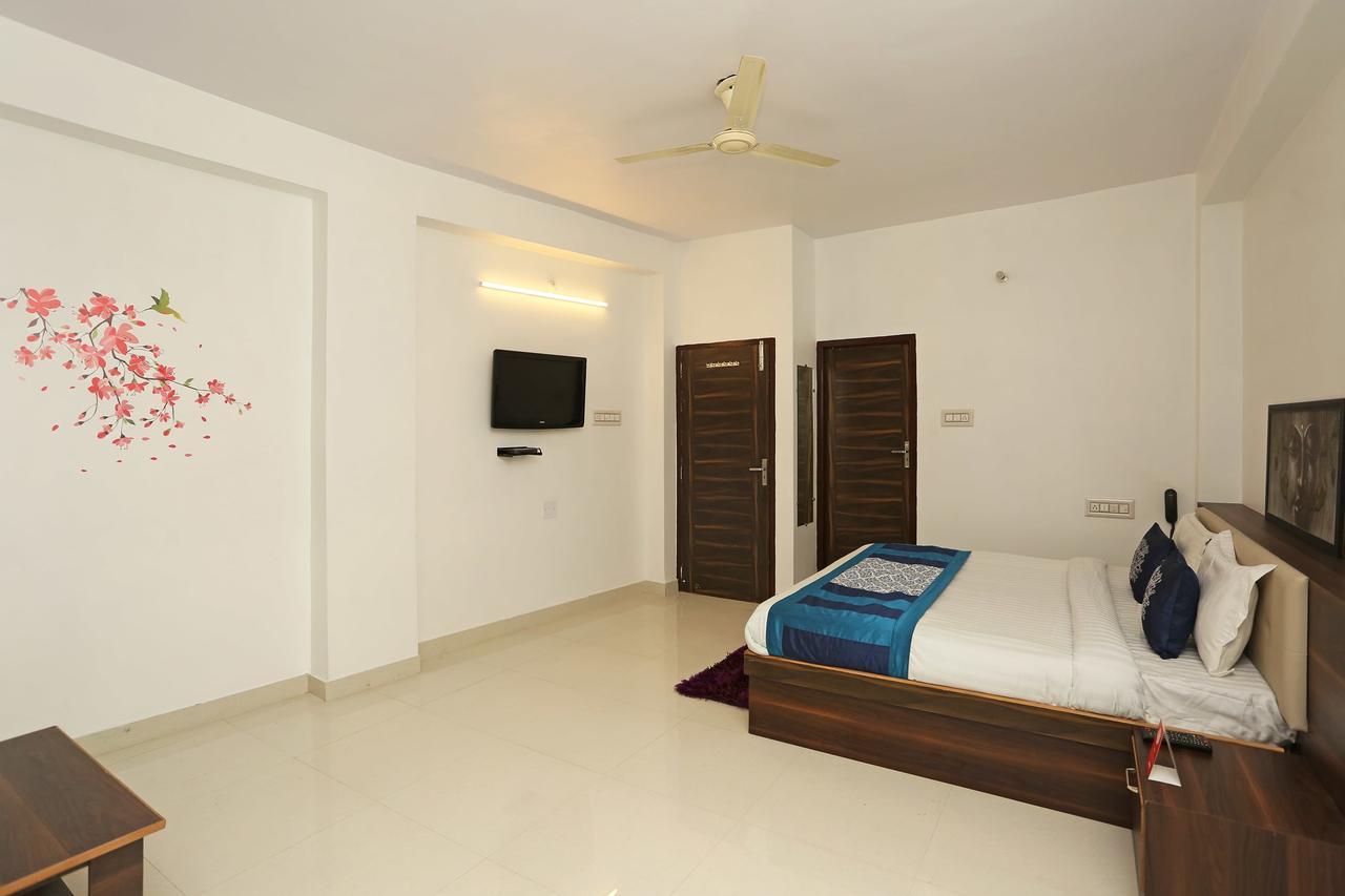Oyo 9853 Hotel Haveli Inn Jodhpur  Buitenkant foto