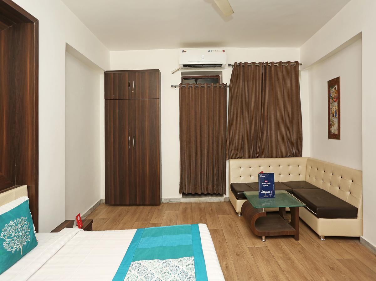 Oyo 9853 Hotel Haveli Inn Jodhpur  Buitenkant foto